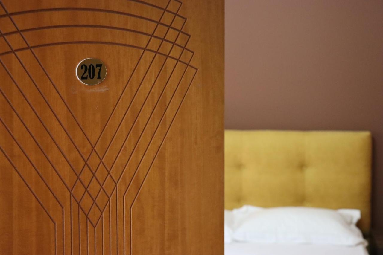 Hotel Ceka Durrës 외부 사진